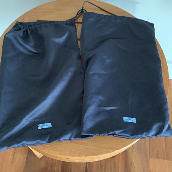 Prada Black Velvet Platform Heels with Green Jewel Embellishment Size 39.5 - Picture 13 of 13